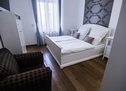 Helvetia Suites Dusseldorf