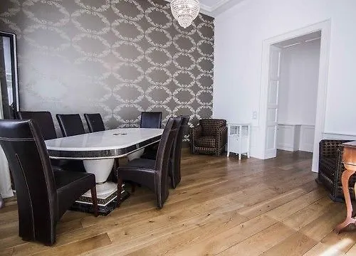 Aparthotel Helvetia Suites Dusseldorf