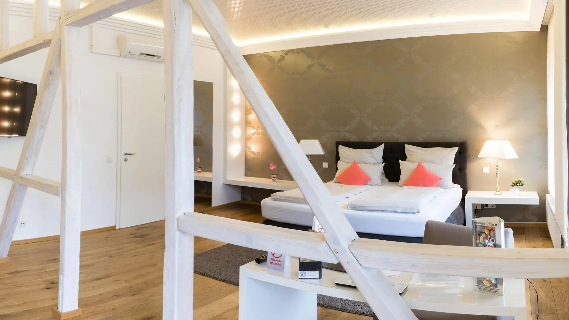 Helvetia Suites Dusseldorf