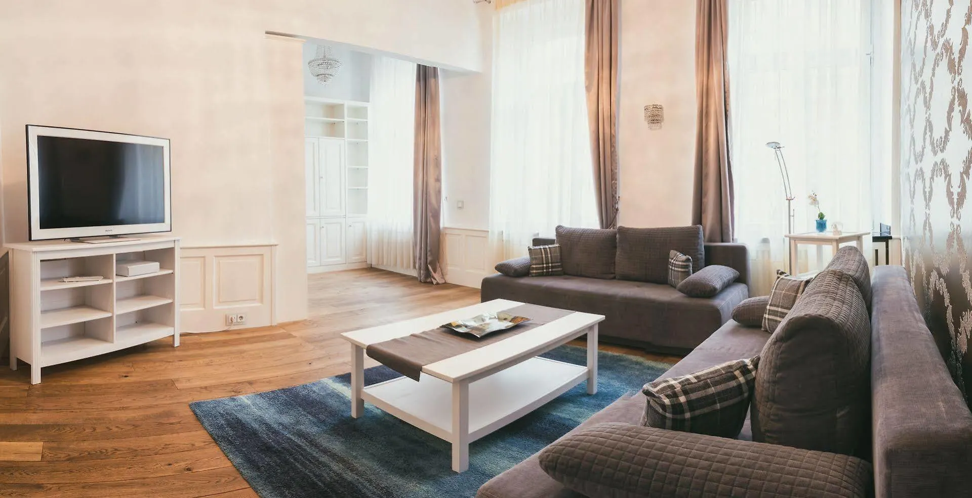 Helvetia Suites contacts